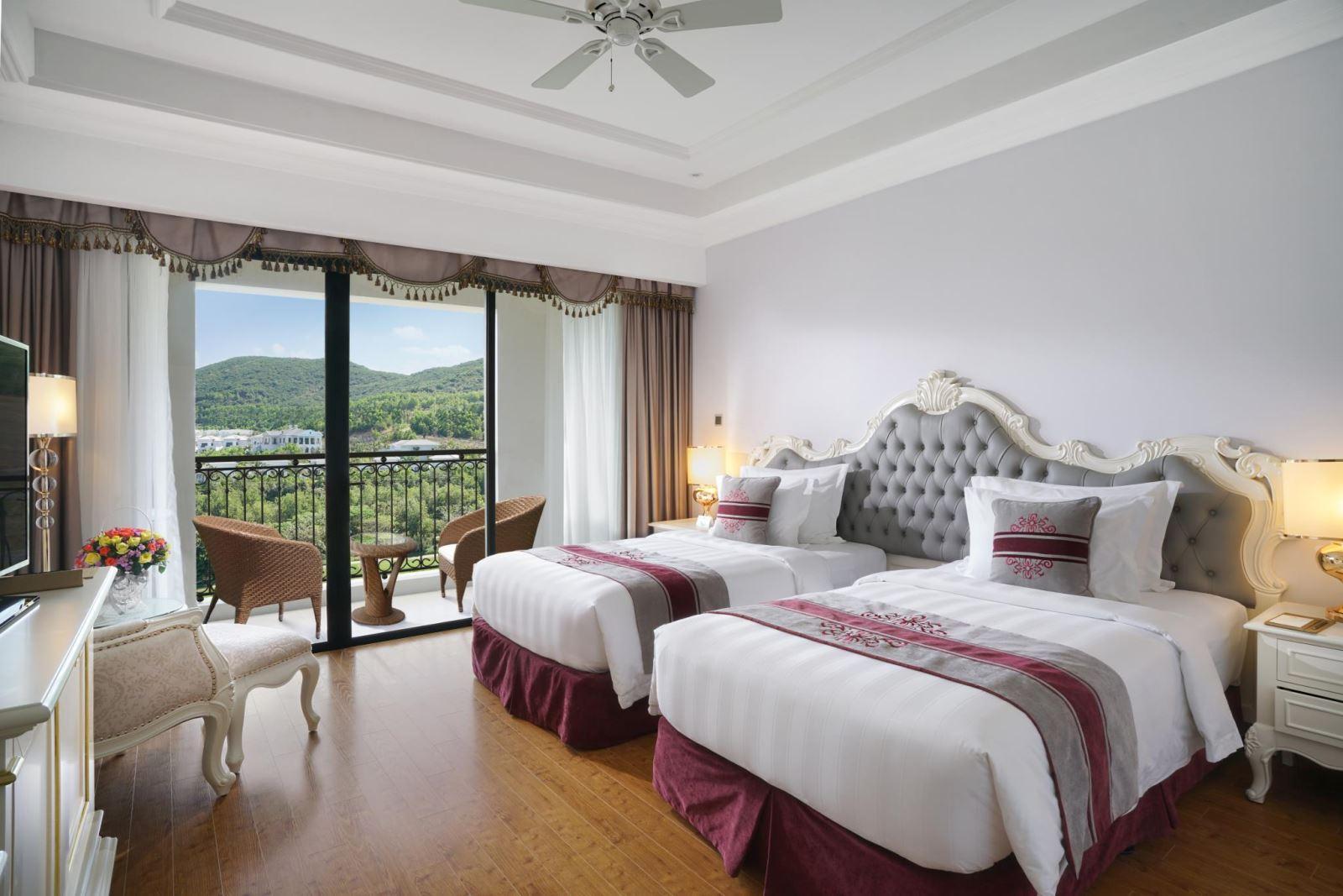 [Vinpearl 2023] | VINPEARL DISCOVERY SEALINK NHA TRANG - Deluxe Room thumbnail 2