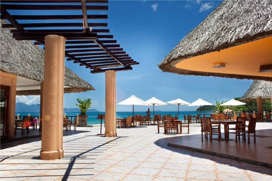 [Vinpearl 2026 - 2027] | VINPEARL NHA TRANG RESORT- Deluxe Room - Ăn 3 bữa + VinWonders thumbnail 4