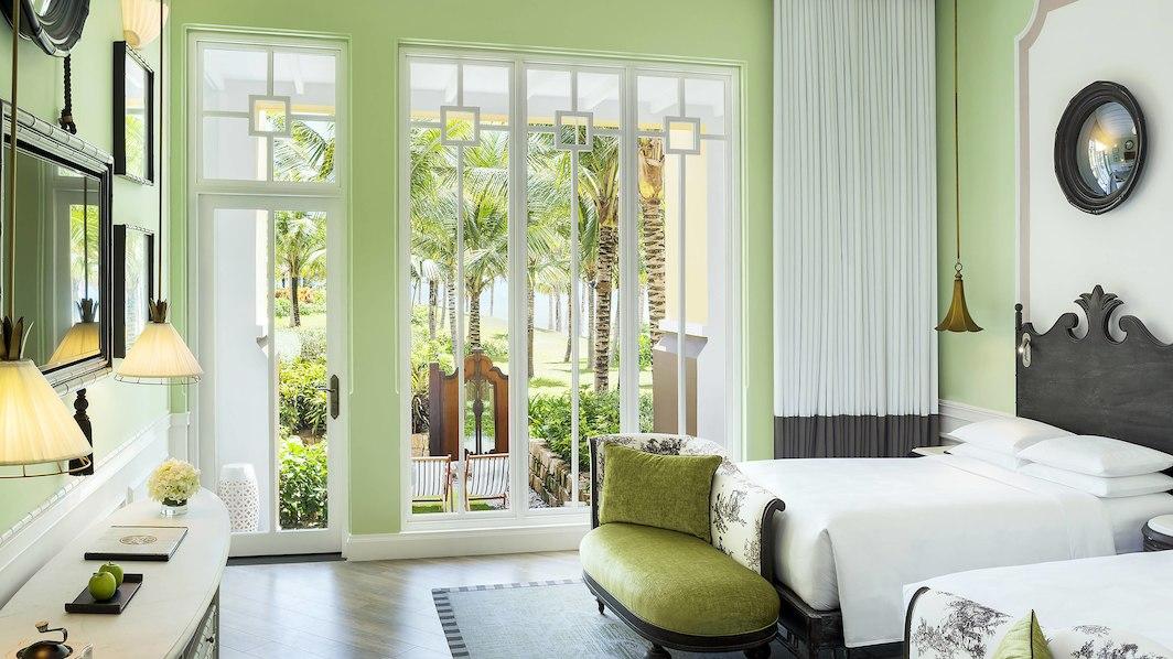 Le Jardin Room thumbnail 1